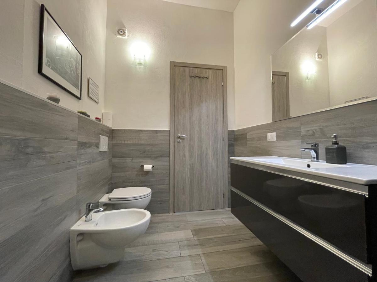 #Garibaldi 05 - Old Town Appartement Olbia Buitenkant foto